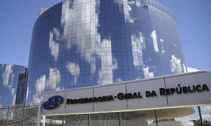 Associação de procuradores pede moderação diante de crise no STF