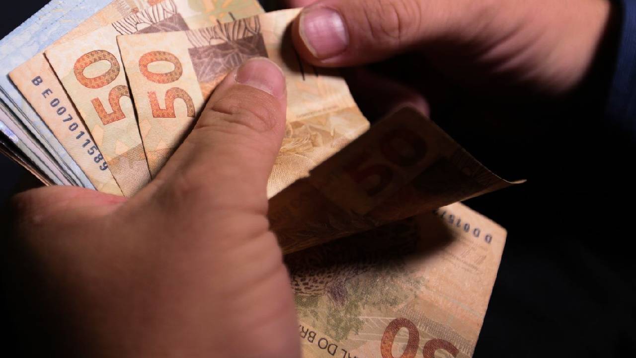 Caixa começa a pagar Bolsa Família de junho