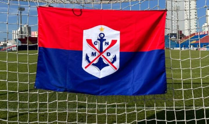 Clube centenário de SC leva aulas de inglês a atletas das categorias de base