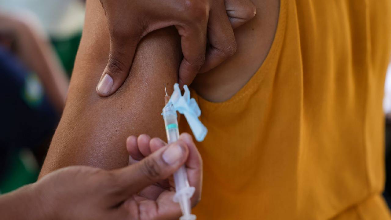 Com 13 casos de sarampo, São Paulo alerta para reforço na vacinação