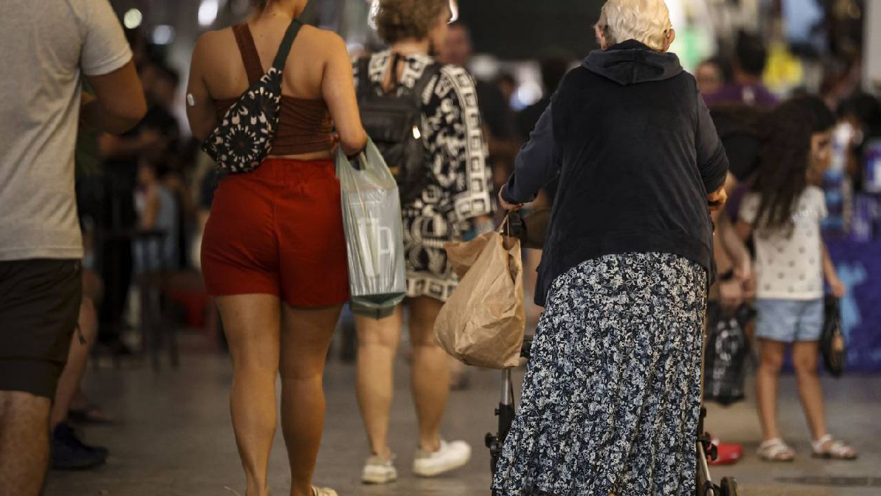 Corte amplo de gastos públicos afetaria área social, dizem economistas