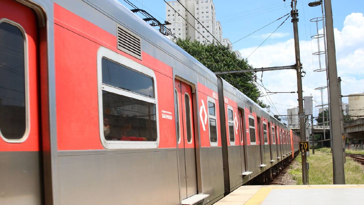 CPTM assumirá operação de linhas que falharam e causaram caos em SP