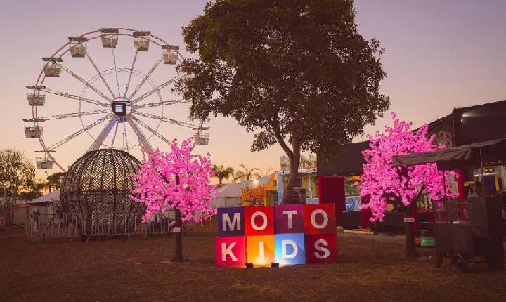 Diversão para toda a família: Capital Moto Week terá parque de diversão, atrações infantis, tirolesa e Globo da Morte