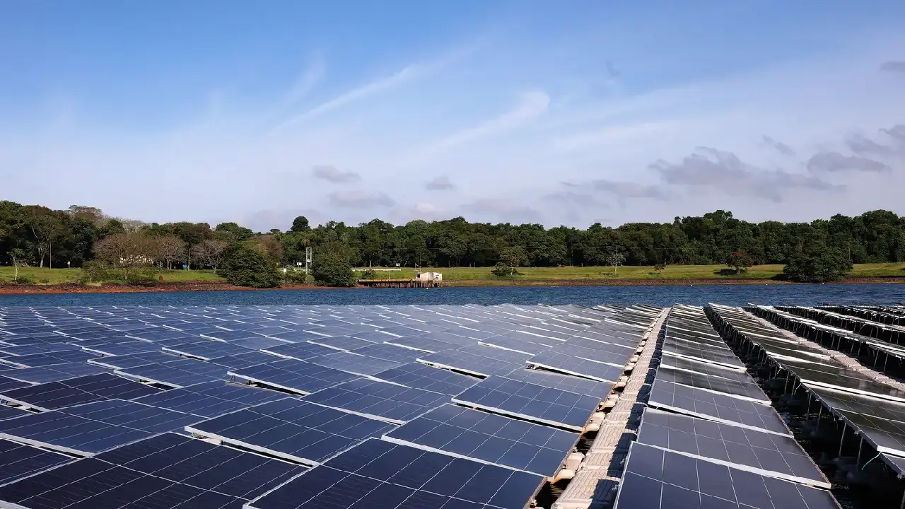 Energia solar em Itaipu tem potencial para dobrar capacidade da usina