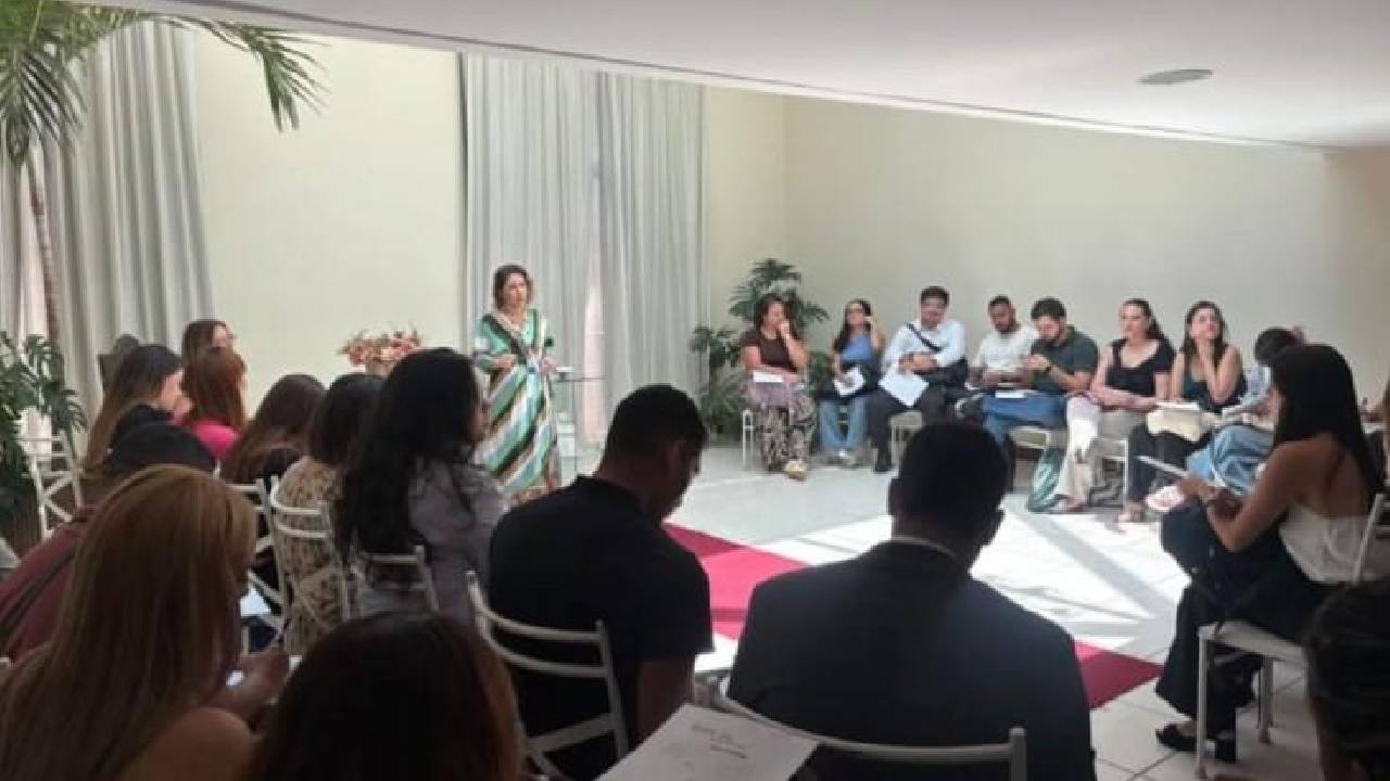 Estudantes de Direito da Faculdade Mackenzie Rio realizam visita técnica em  cartório