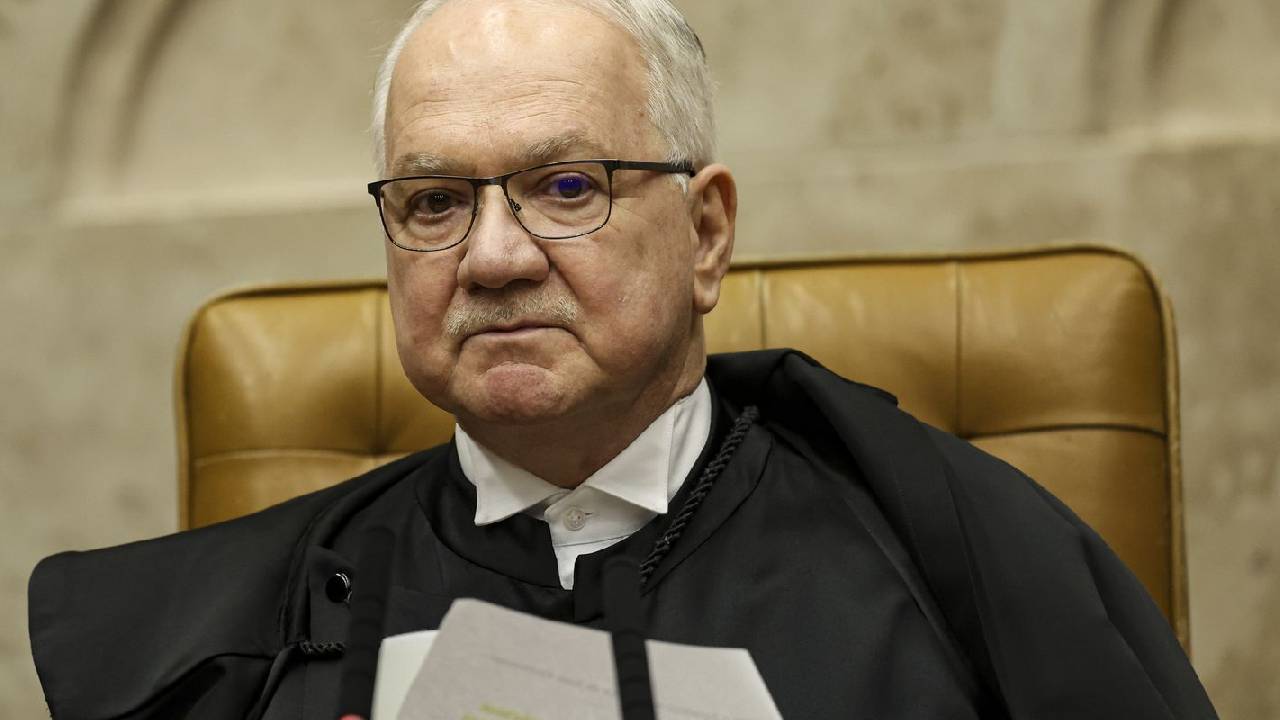 Fachin: críticas não fragilizam STF, mas fortalecem democracia