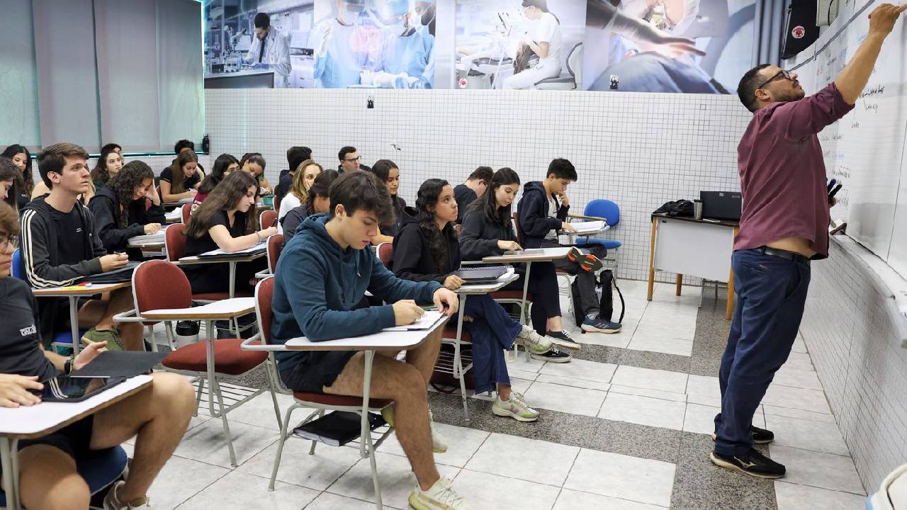 Fies 2026: pré-selecionados devem validar informações até segunda