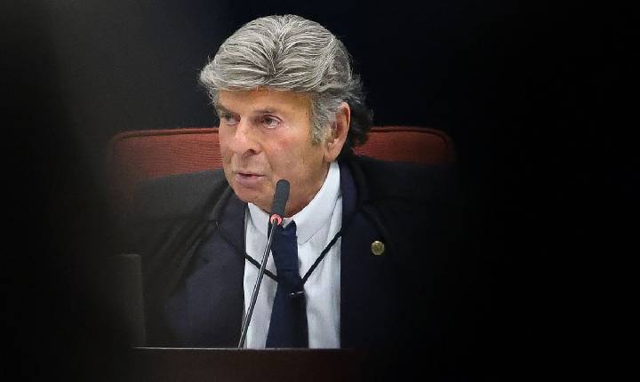 Fux manda Senado informar registros sobre Vorcaro e esposa de Moraes