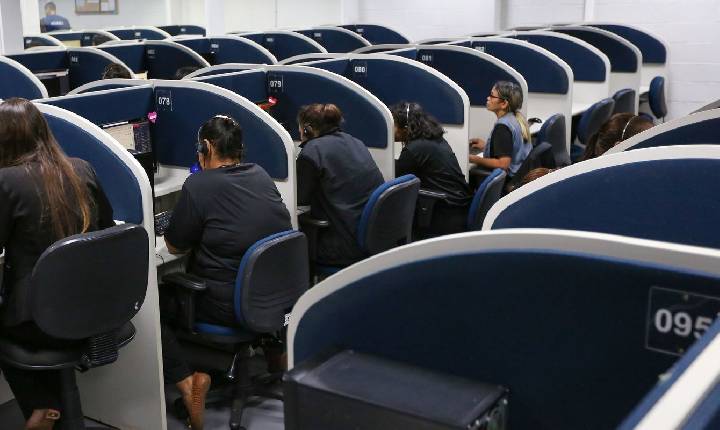 Ligue 180 tem 1,5 mil denúncias de violência política contra mulher