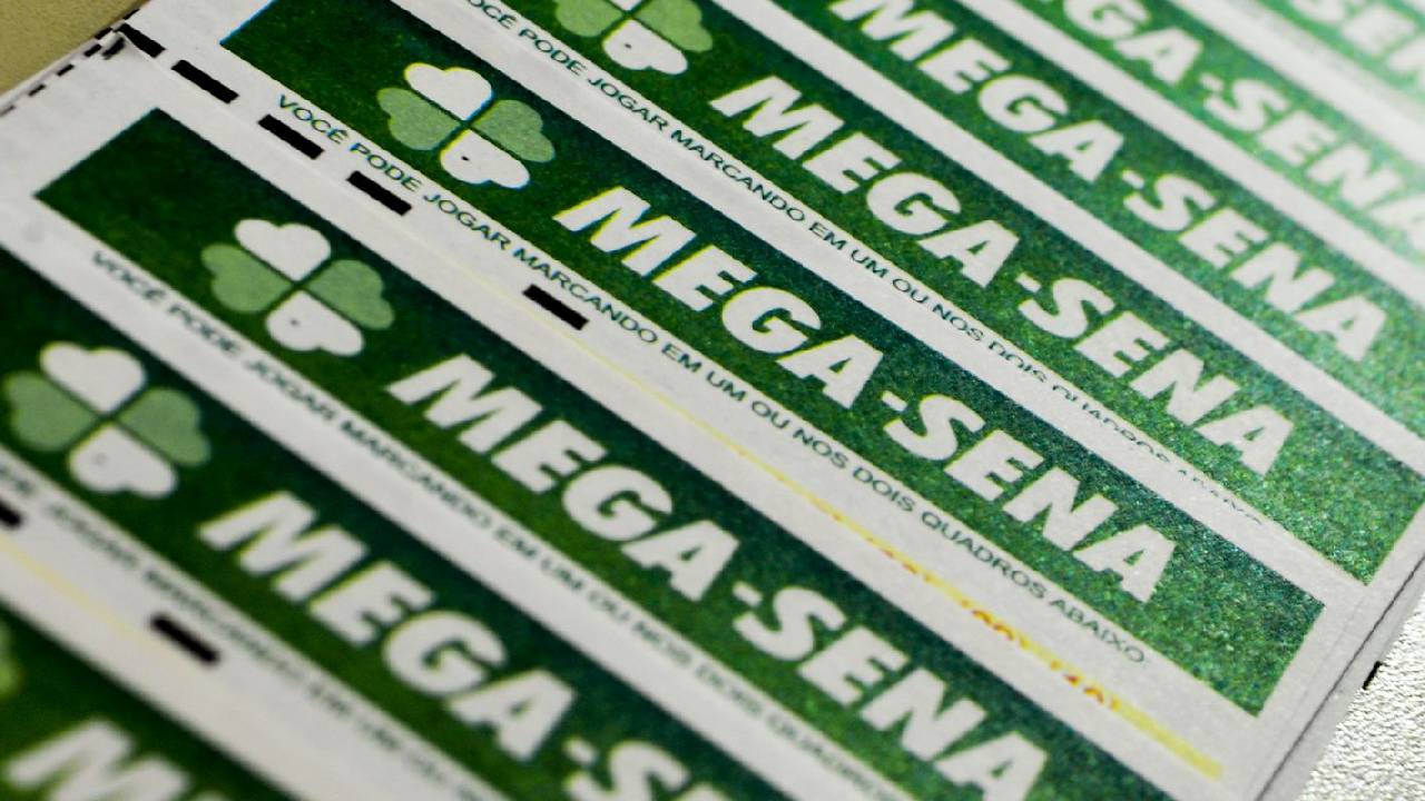 Mega-Sena acumula novamente e prêmio principal vai para R$ 60 milhões