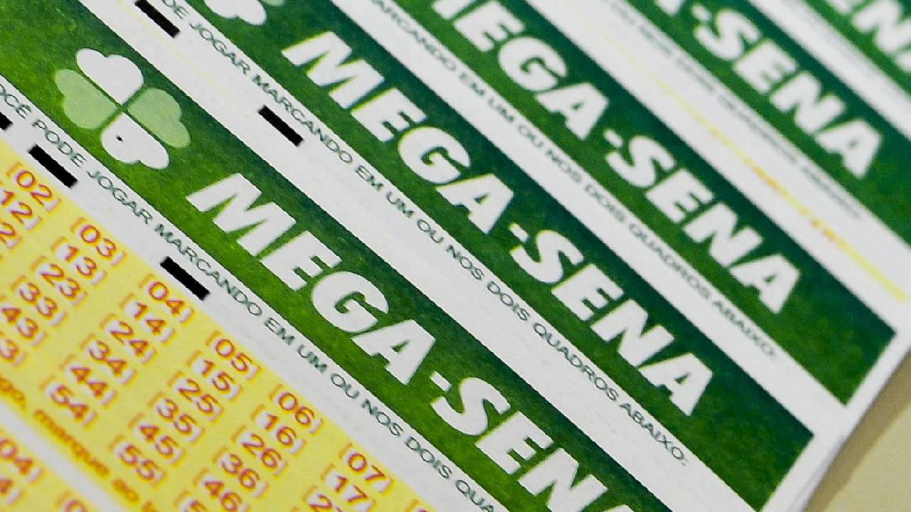 Mega-Sena sorteia prêmio acumulado de R$ 30 milhões neste domingo