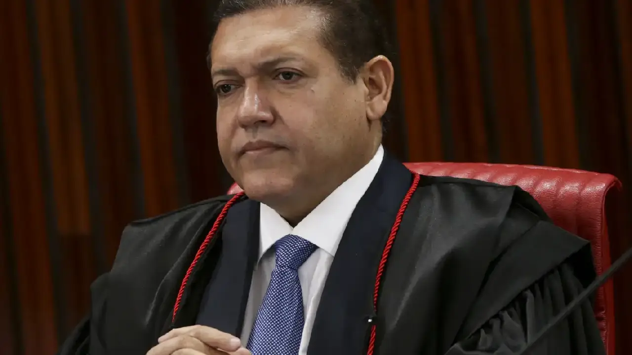 Nunes Marques assume presidência do TSE dia 12 de maio