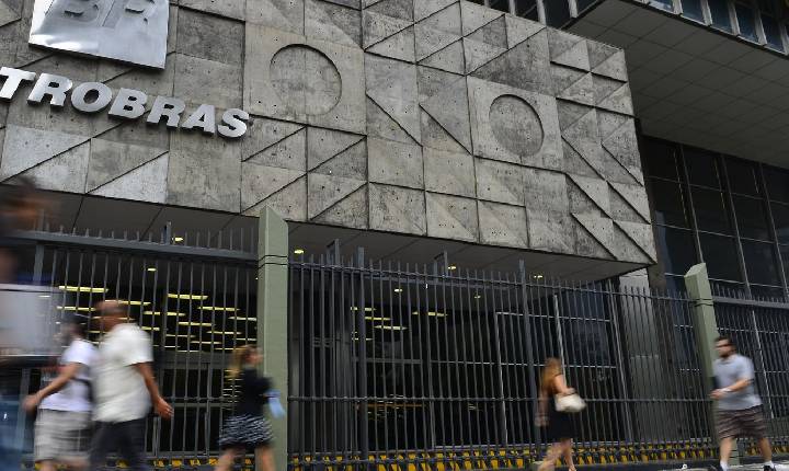 Petrobras fecha acordo para comprar gás dos EUA por mais de 20 anos