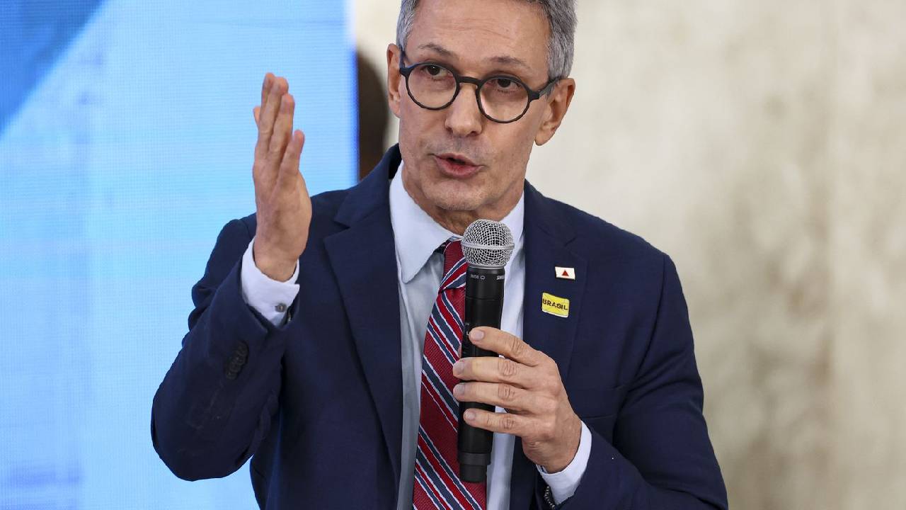 PGR denuncia Zema por calúnia contra Gilmar Mendes
