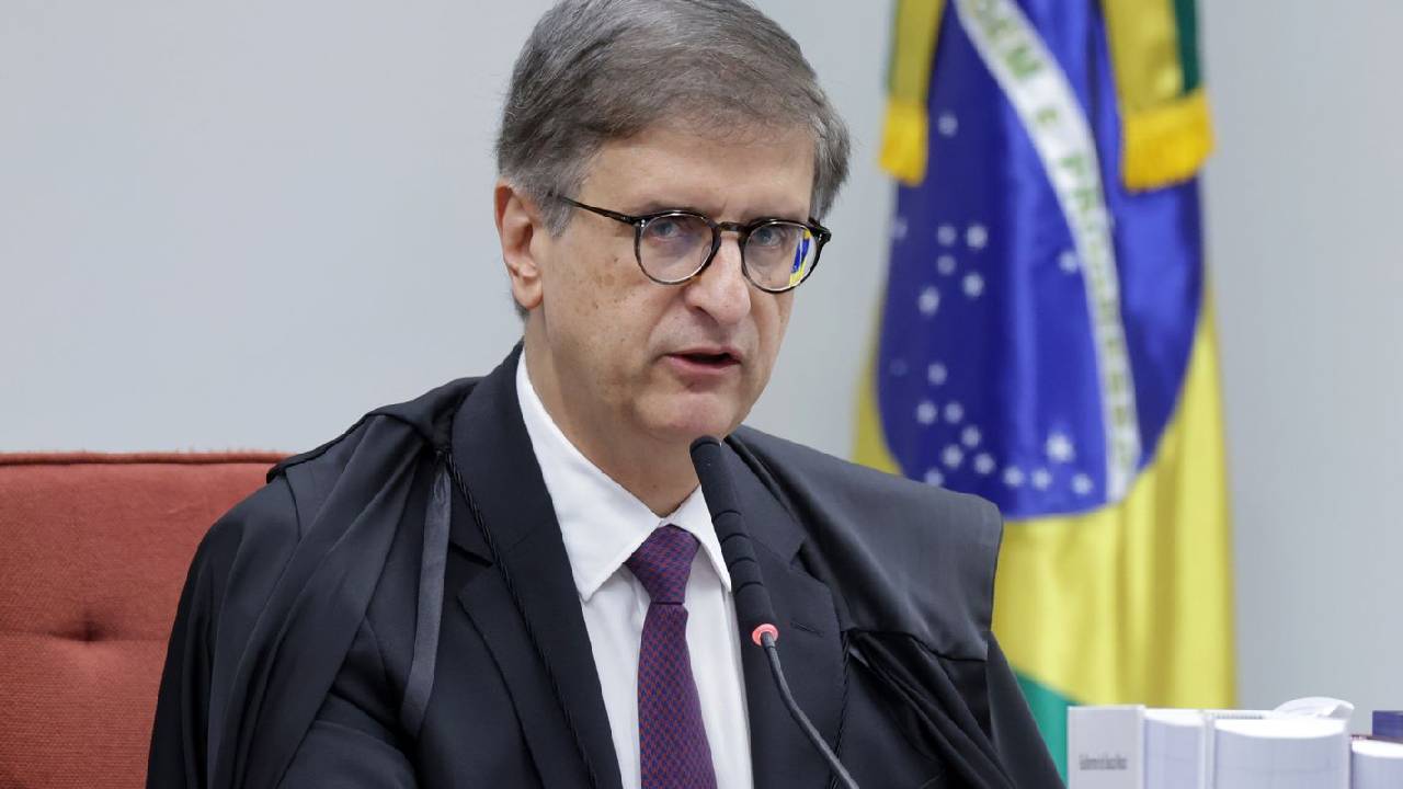 PGR se manifesta contra revisão da condenação de Bolsonaro 
