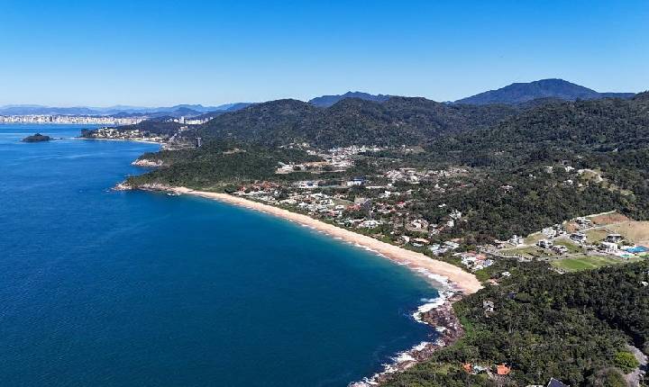 Quanto vale morar perto de águas limpas? Estudo calcula impacto na valorização dos imóveis