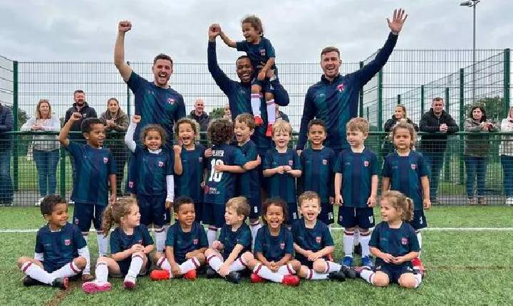 SC ganha projeto que une futebol e ensino de inglês