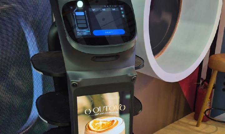 Sterna Café participa da ABF 2026 com robô atendente, cafés especiais e diversos formatos de franquias