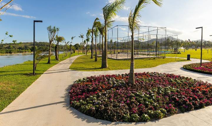 Tijucas terá sábado repleto de atividades gratuitas, vôlei com premiação em dinheiro e yoga com café da manhã