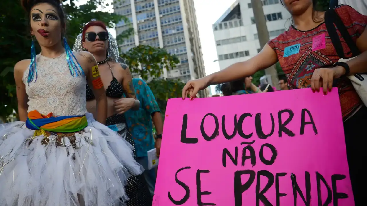 Tratamento humanizado ainda é desafio na luta antimanicomial no país
