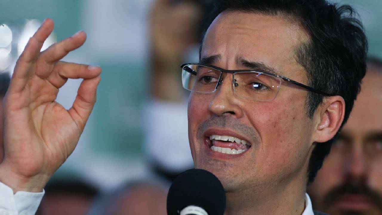 TSE suspende campanha de Deltan ao Senado pelo Paraná 