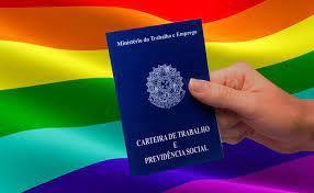 Os desafios e avanços da comunidade LGBTQIA+ no mercado de trabalho