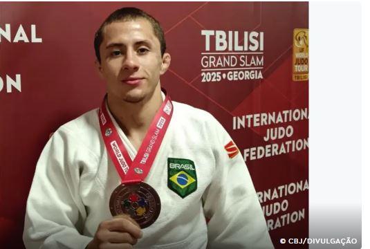 Judô: Michel Augusto garante prata no 1º dia do Grand Slam de Tbilisi