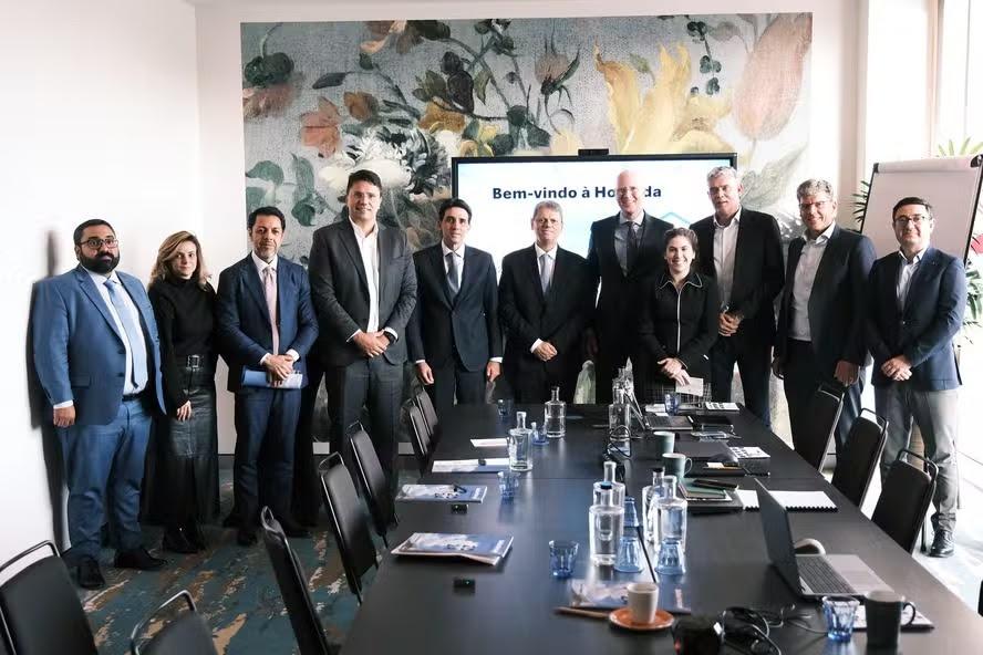 Missão na Europa deve garantir mais de R$ 30 bilhões em investimentos ao Brasil, diz ministro