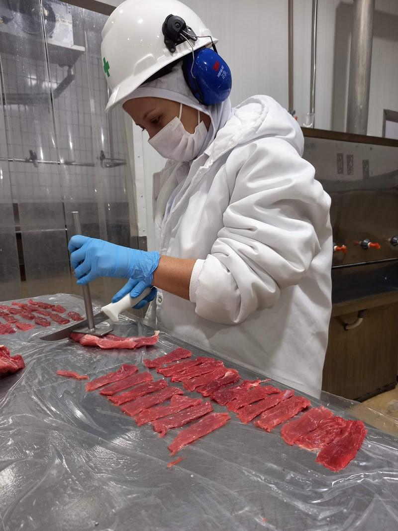 No Dia do Churrasco, Anffa Sindical orienta consumidores sobre como adquirir carne de qualidade