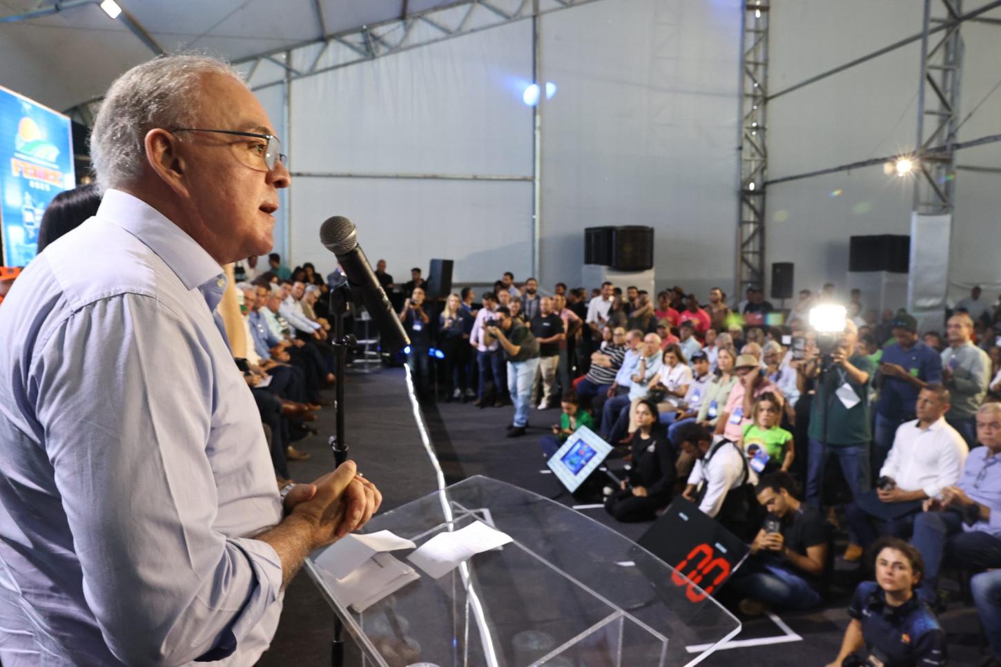 Prefeitura participa da abertura oficial da Femec 2025