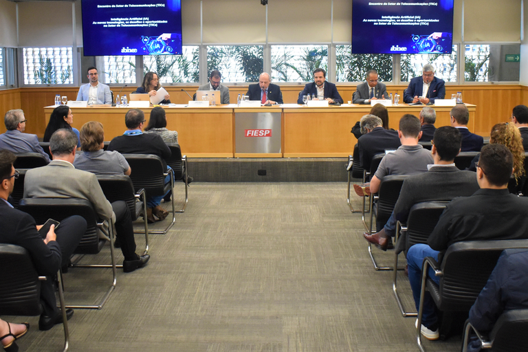 MCTI fortalece diálogo com setor produtivo sobre uso responsável da IA