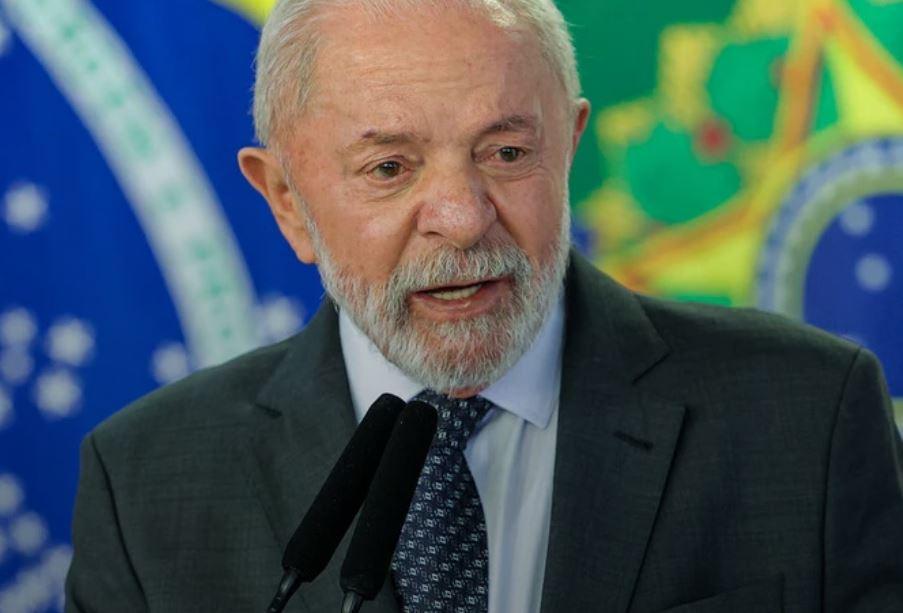 Lula não está vencendo Congresso ou extrema direita nas redes, diz cientista político