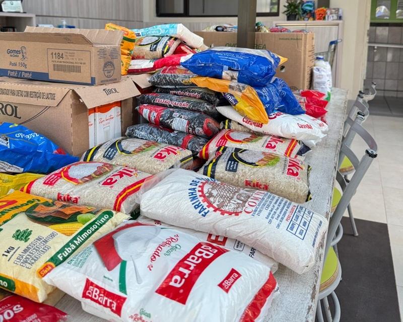 Mais de 100 kg de alimentos são doados ao Lar Santa Maria da Paz em Tijucas
