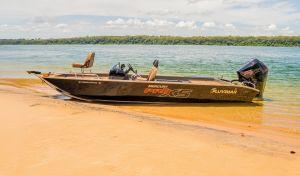 'Quando o rio está para peixe': escolha da embarcação adequada faz diferença nos resultados da pescaria