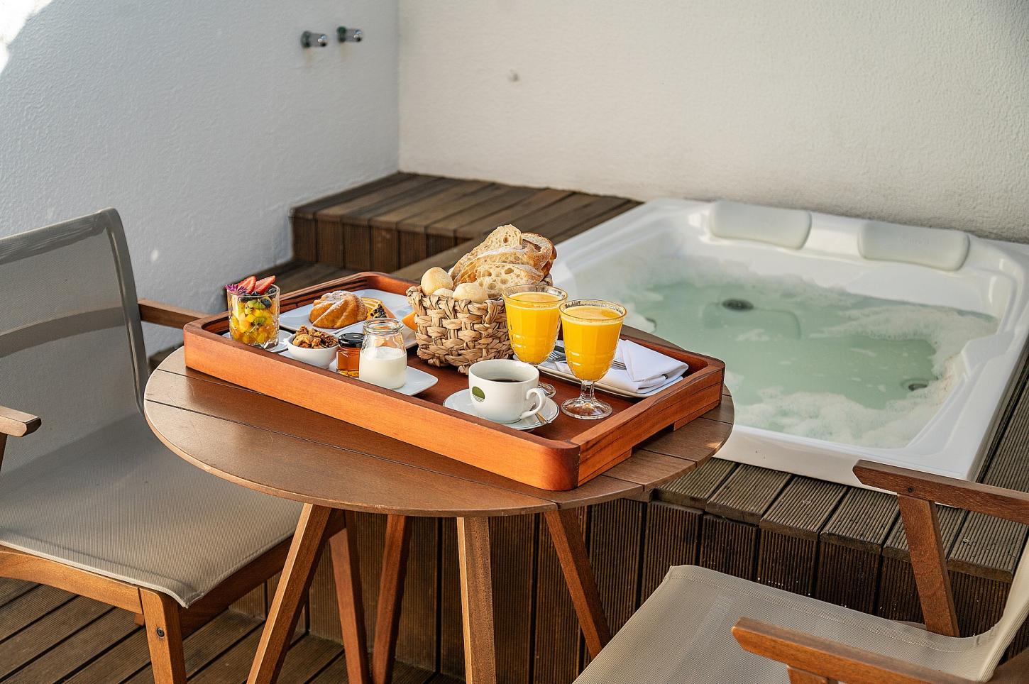 Férias planejadas com antecedência: procura por estadias no Natal e Réveillon já aquece o turismo no litoral norte de Santa Catarina