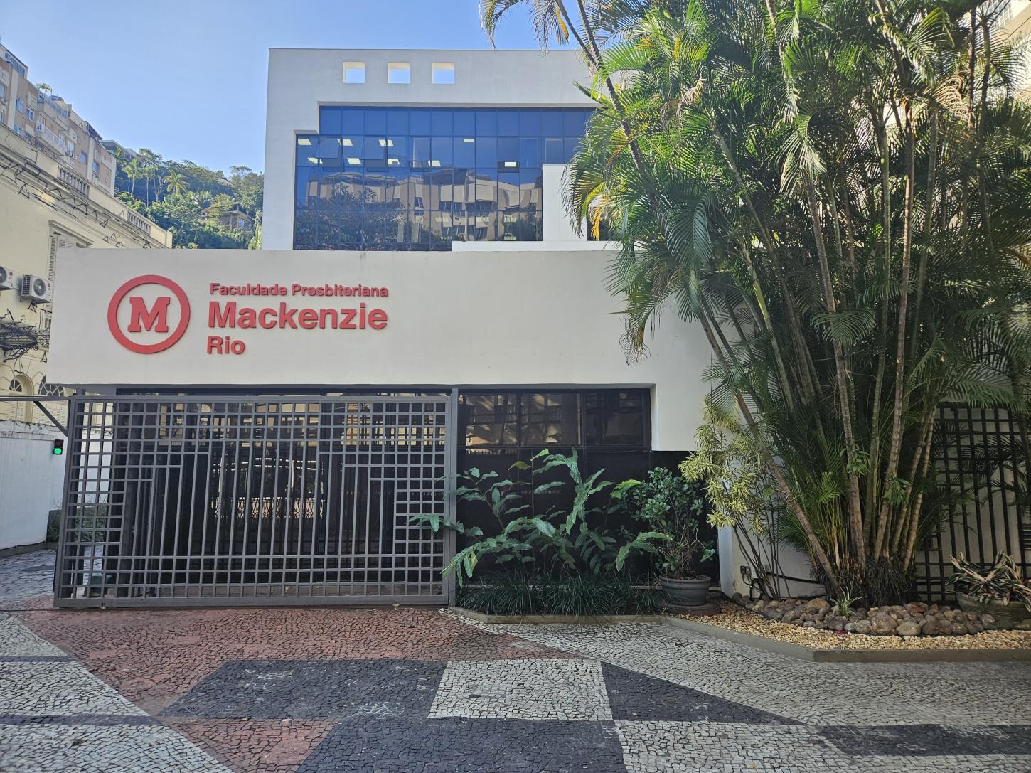 Promotor, juiz, delegado ou advogado? Qual carreira escolher?