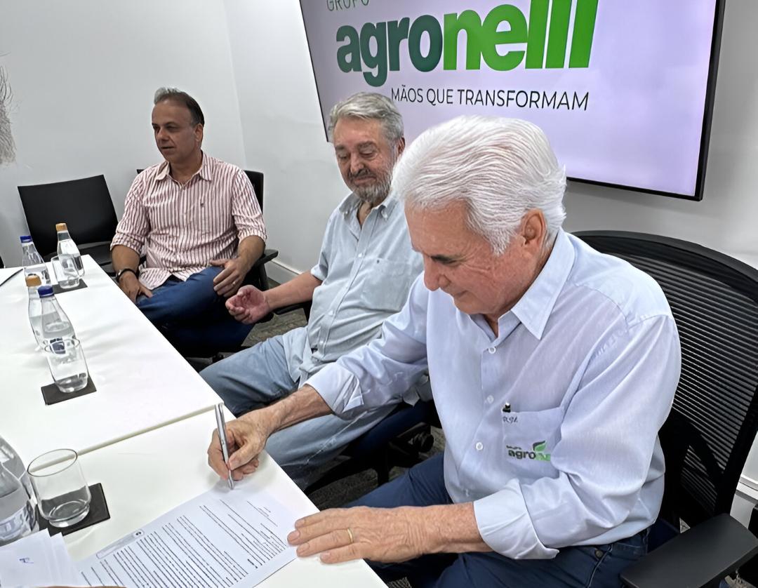 Agronelli amplia pesquisas sobre manejo e perfil de solo em nova parceria com Universidade do Agro