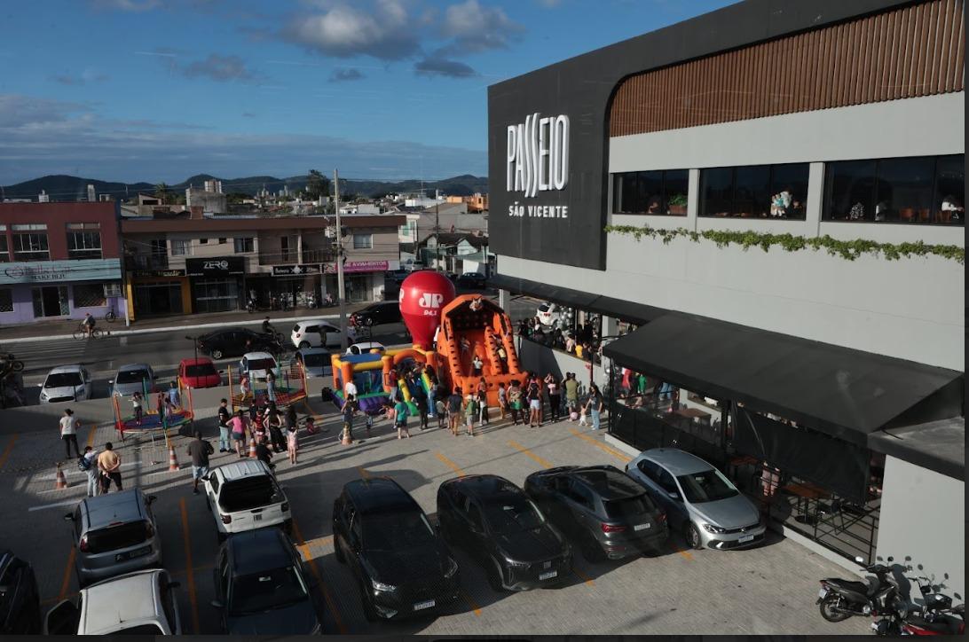 Itajaí ganha novo mall e celebra com festa para moradores no bairro São Vicente