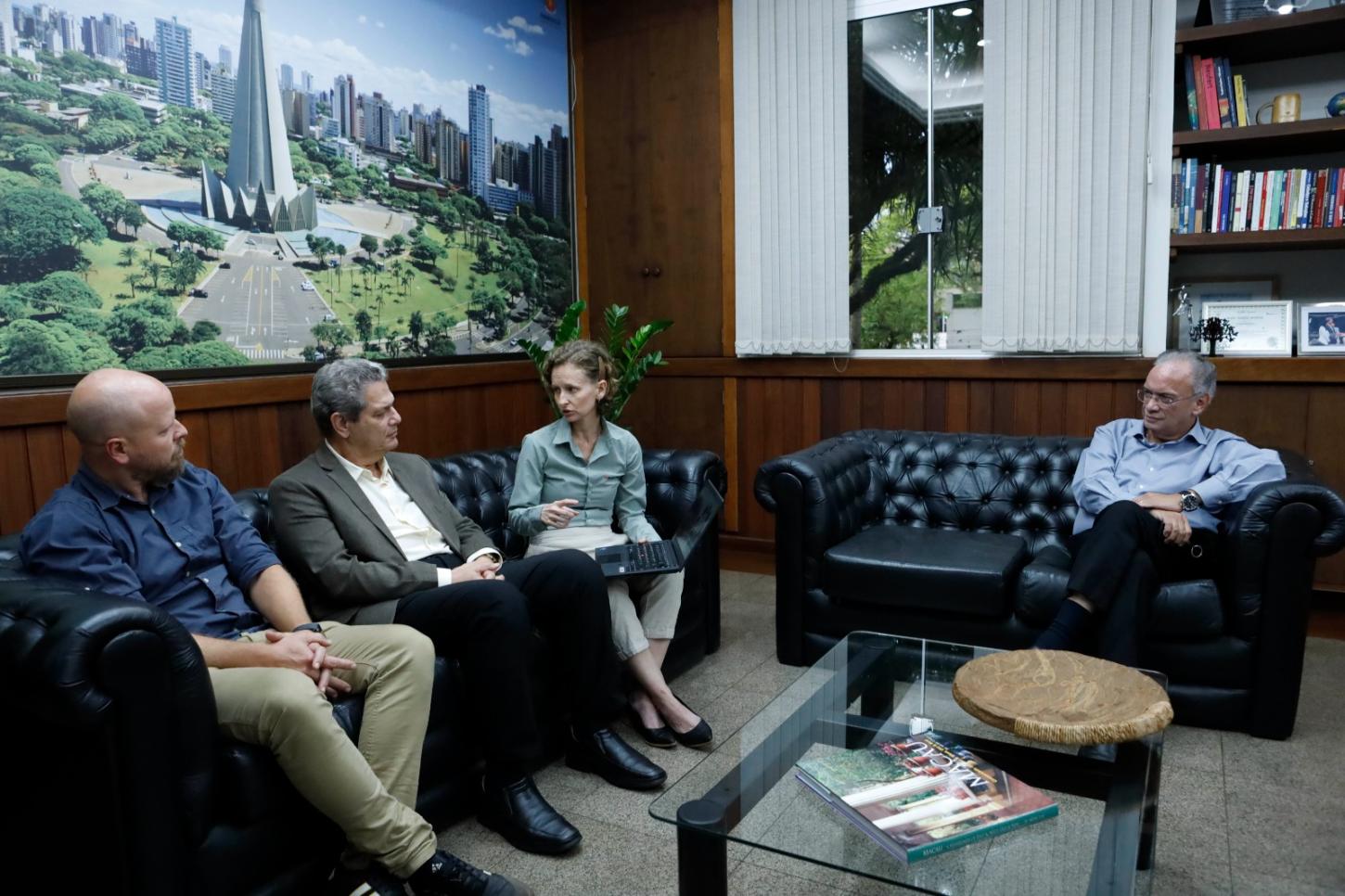 Prefeitura de Maringá, Parque Tecnológico MaringaTech e Beckhauser assinam contrato para implantação de laboratório de PD&I