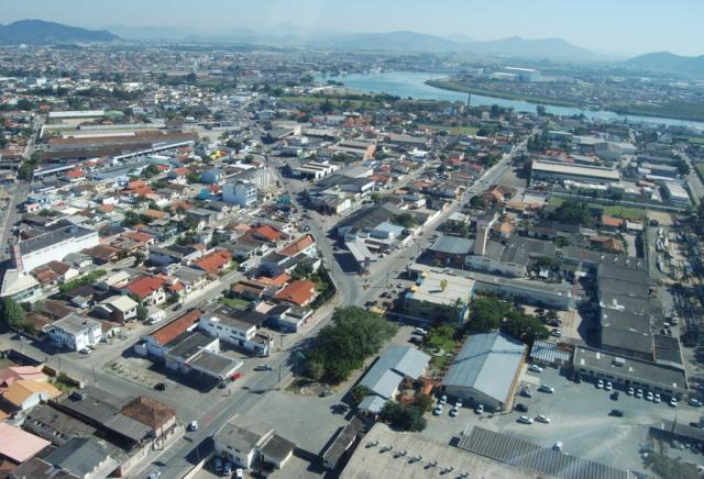 Cidade catarinense que vai receber torneio internacional de tênis atrai novo perfil de moradores e investidores