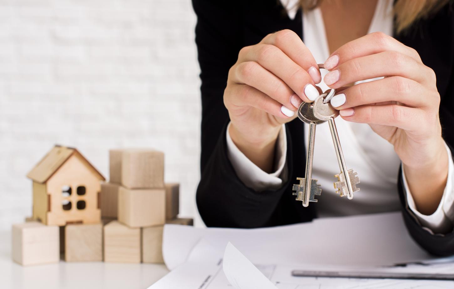 Mulheres já representam mais de 232 mil corretores de imóveis no Brasil