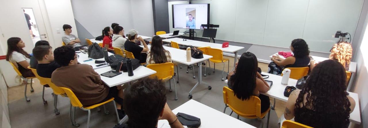 Mackenzie Rio promove debate sobre os marcos do Genocídio em Ruanda com o diplomata Romulo Neves