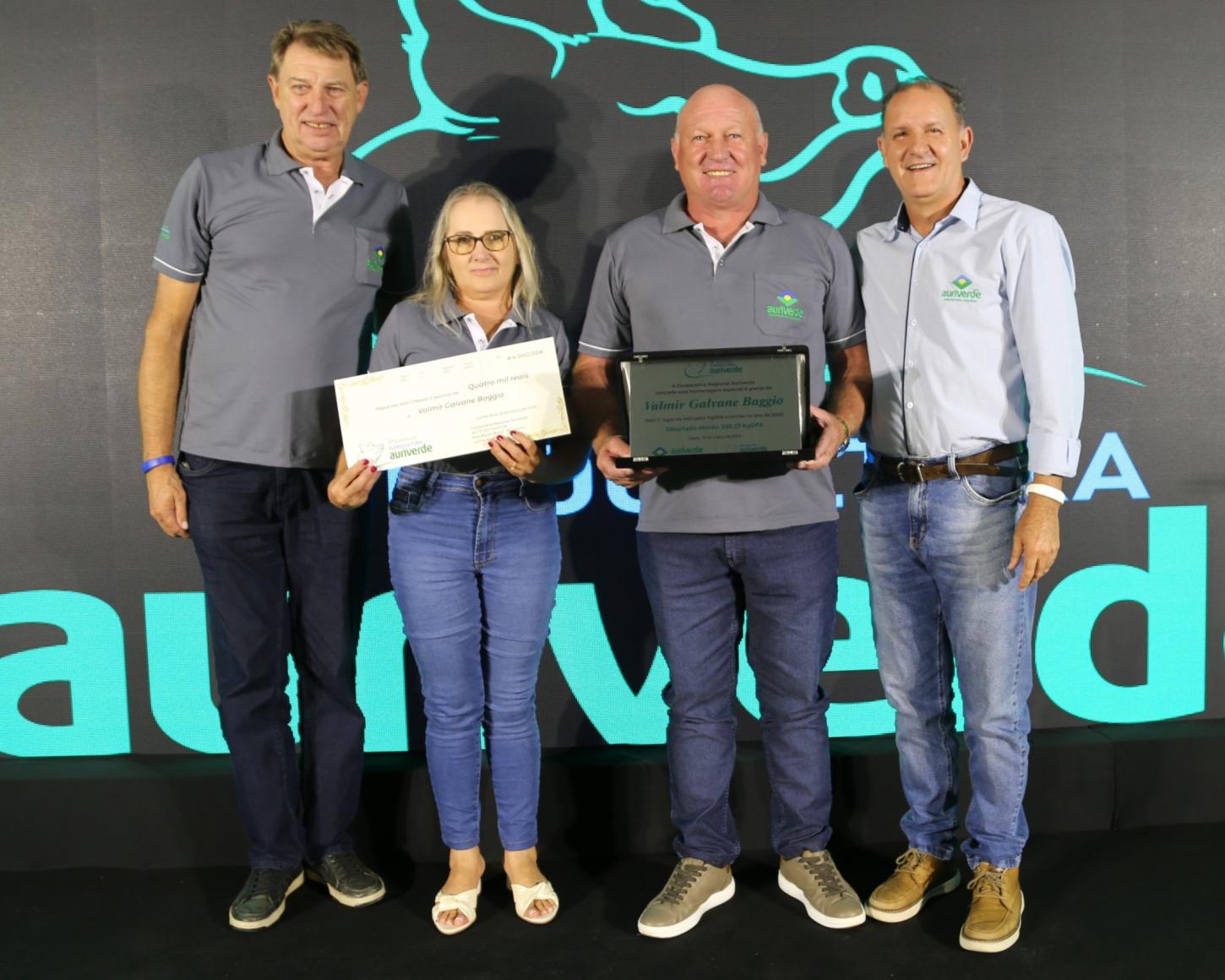 Premiação de produtores da Auriverde comprova eficiência da parceria entre Topigs Norsvin e Aurora Coop