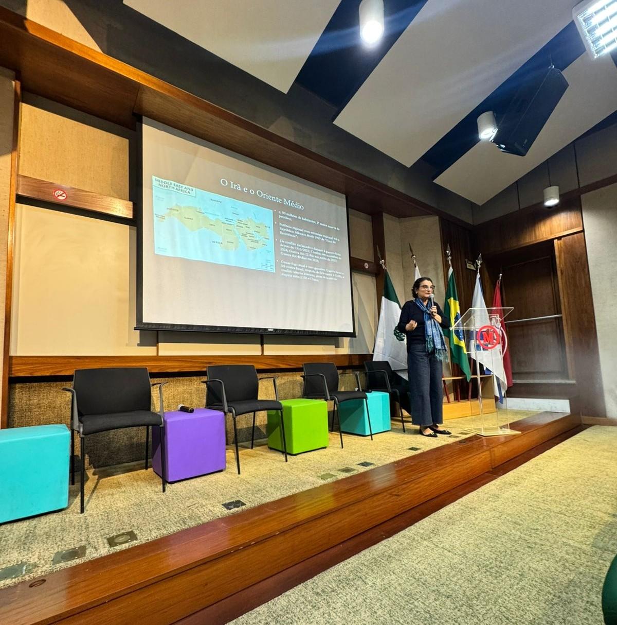 Faculdade Presbiteriana Mackenzie Rio recebe especialista em Oriente Médio