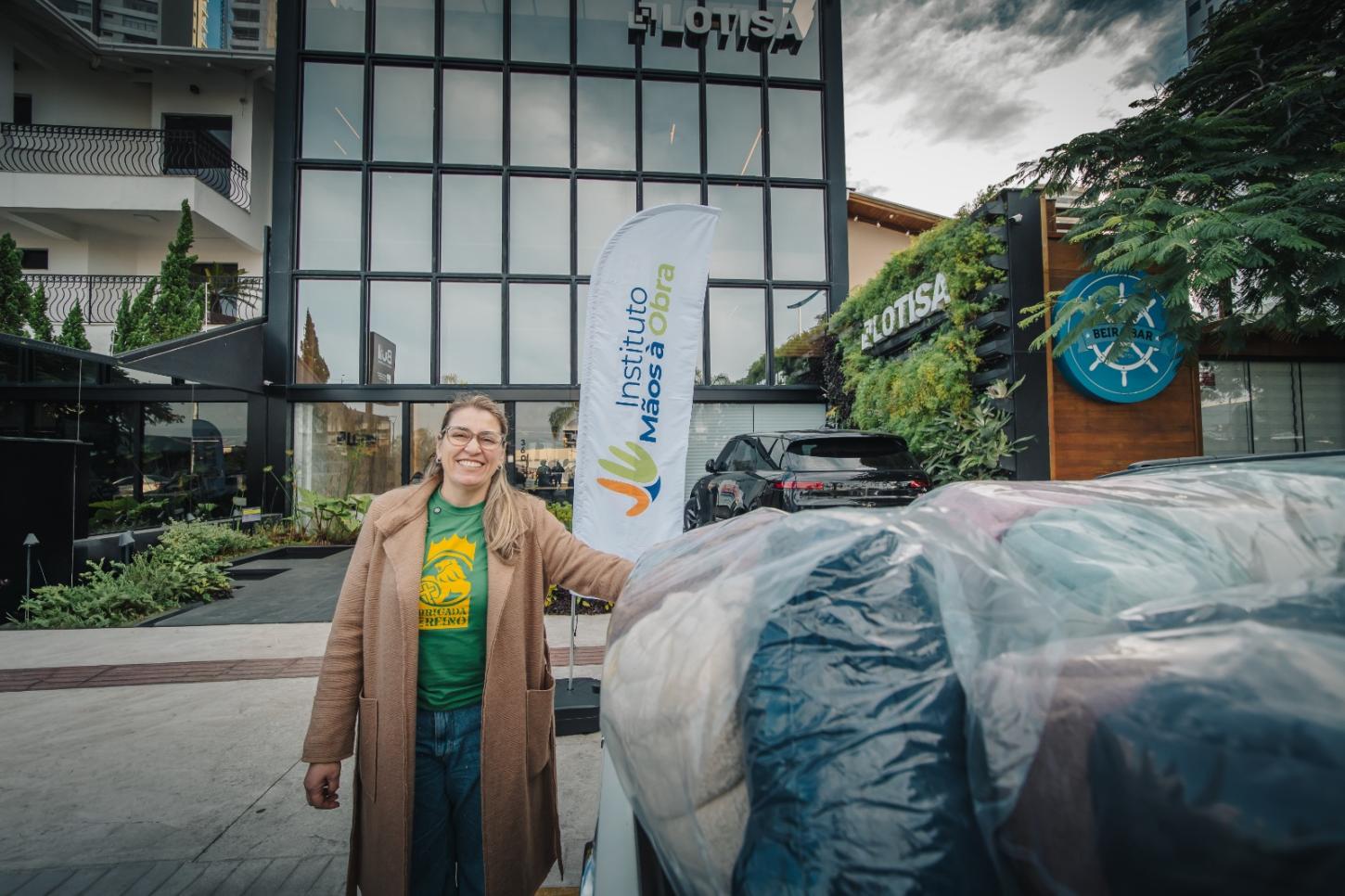 Campanha do agasalho de construtora catarinense mobiliza colaboradores e arrecada quase 27 mil itens