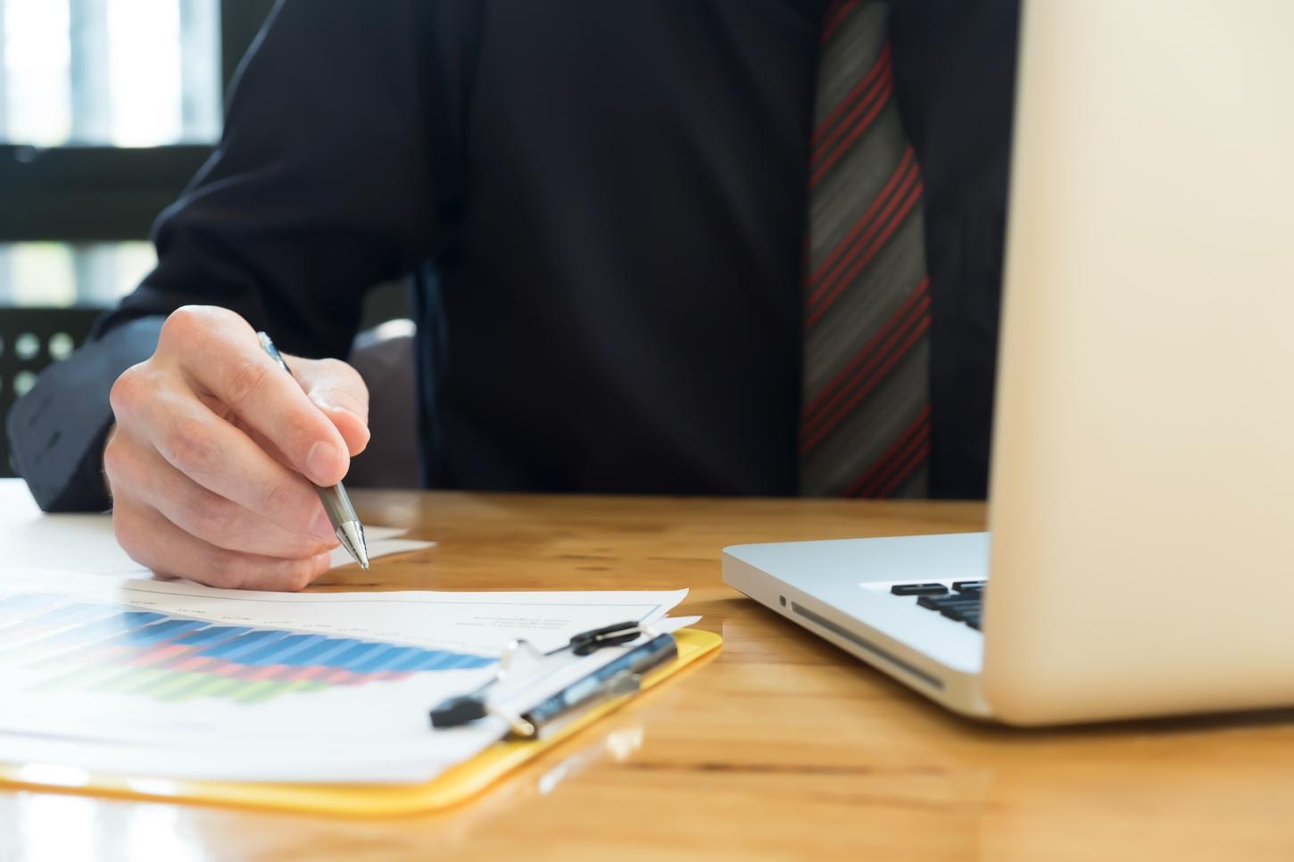 Empresas terão que decidir em setembro se ficam no Simples em 2027 e escolha pode afetar lucro