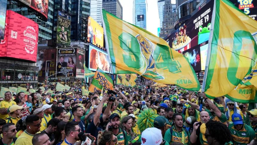 Rumor sobre brasileiros na Times Square levanta dúvida: quando um visto americano pode ser cancelado?