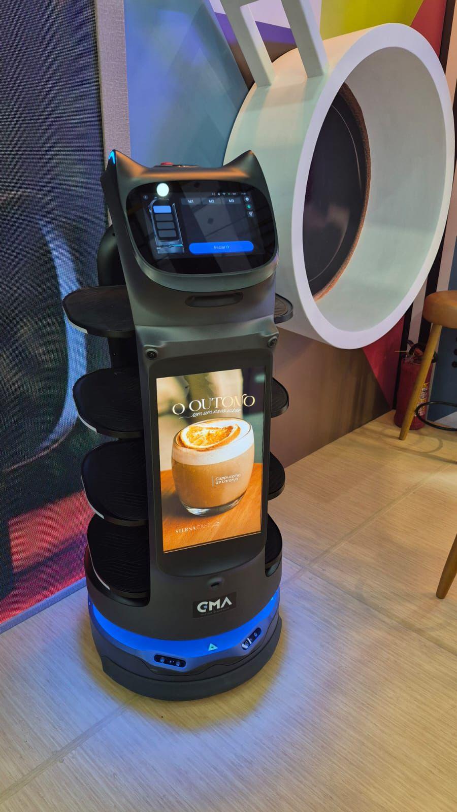 Sterna Café participa da ABF 2026 com robô atendente, cafés especiais e diversos formatos de franquias