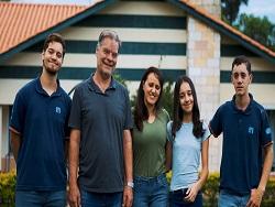 Tecnologia fortalece sucessão familiar e prepara nova geração para dar continuidade à produção leiteira