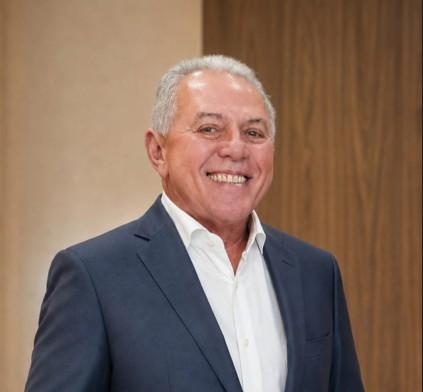 Pioneiro da lipoaspiração no Brasil, Dr. Luiz Haroldo Pereira é homenageado pela SBCP na 45ª Jornada Carioca de Cirurgia Plástica